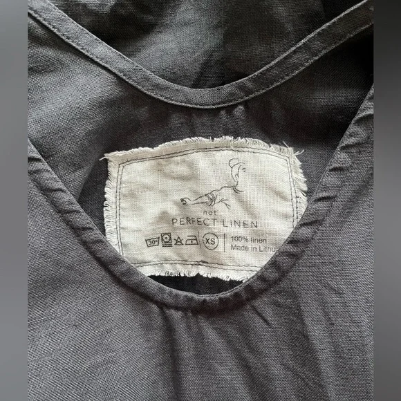 notPERFECTLINEN Volume Dress in Charcoal Blue - Picture 4 of 4